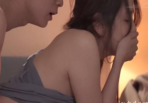 Chị gái tốt tính cho thằng em thử địt lồn thỏa mãn